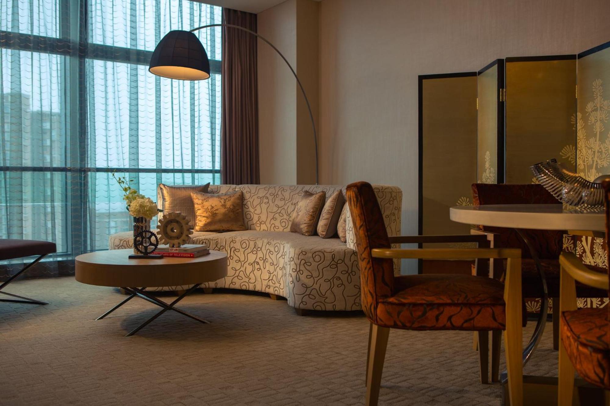 Renaissance Guiyang Hotel Экстерьер фото