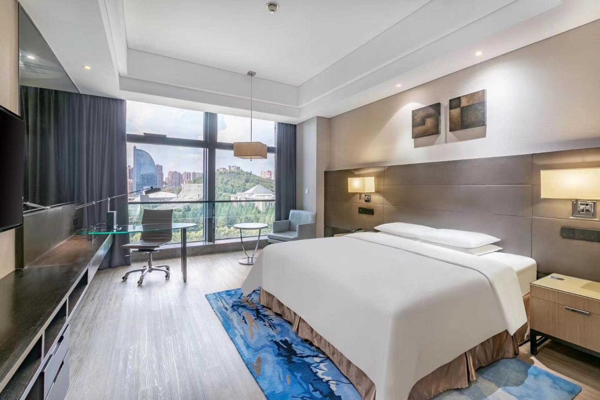 Renaissance Guiyang Hotel Экстерьер фото