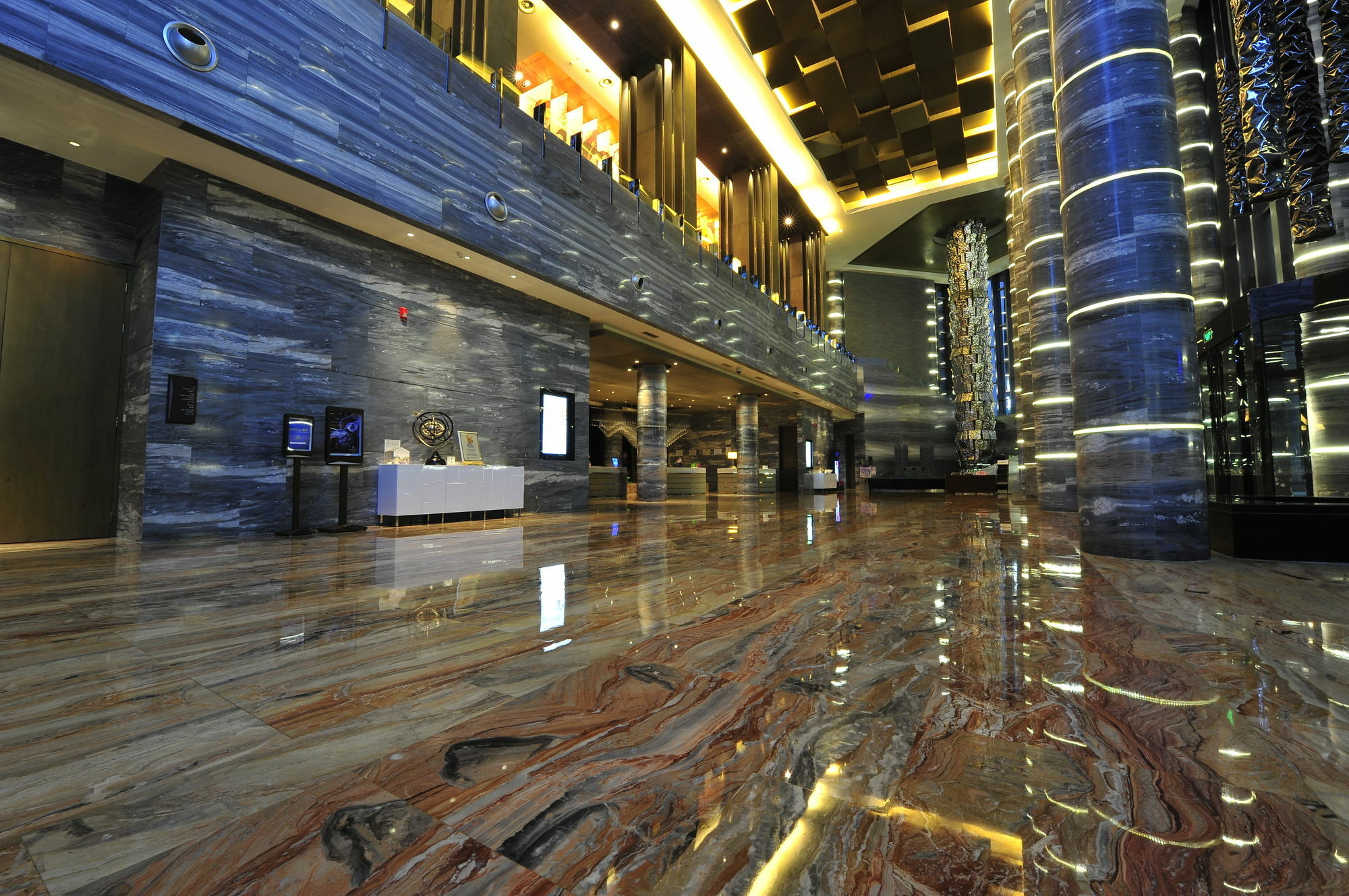Renaissance Guiyang Hotel Экстерьер фото